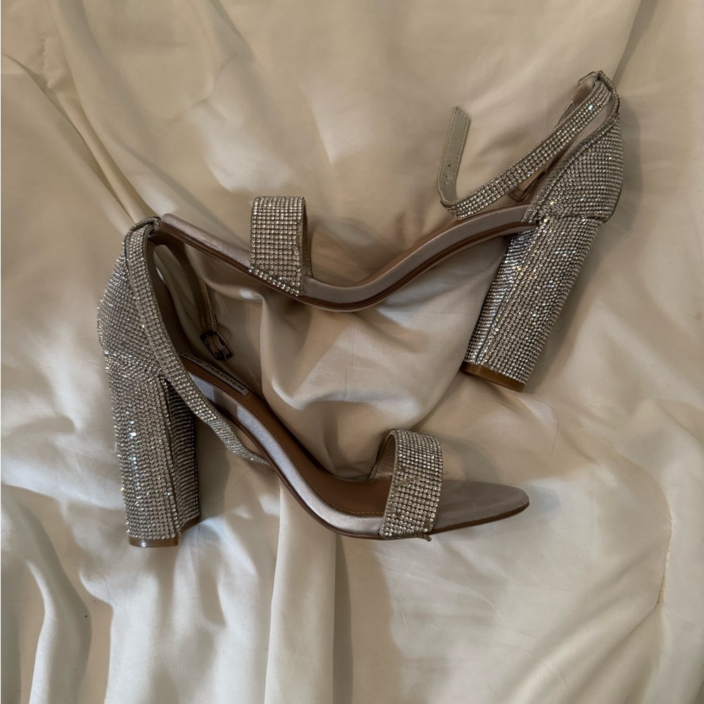 Steve Madden Glittering Silver Heels